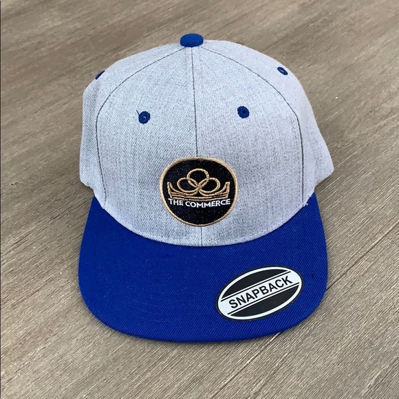 SnapBack hat 🧢 - Picture 2 of 4